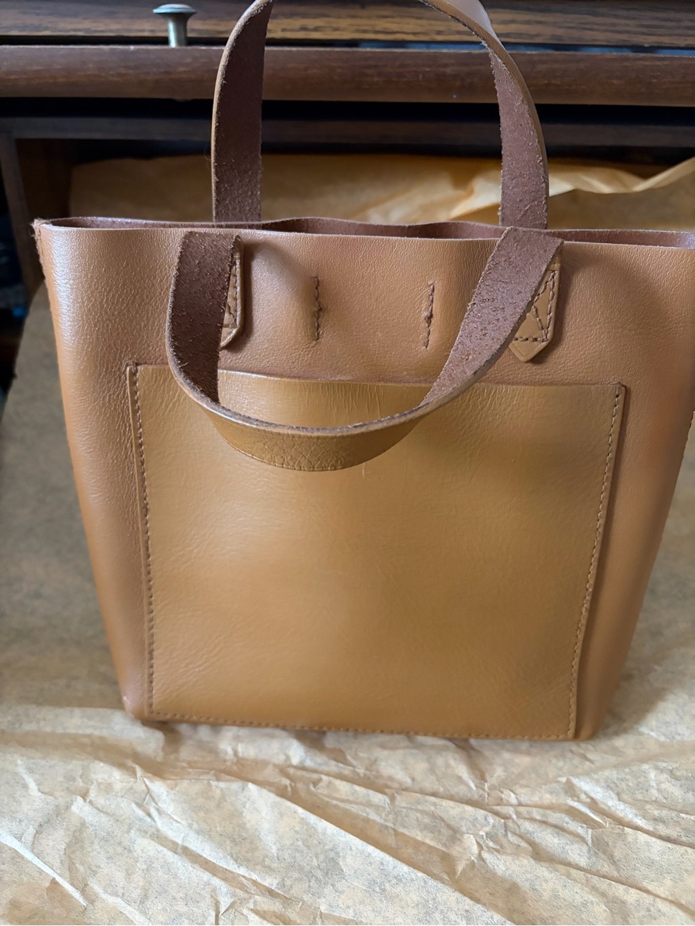 Beautiful 😻 Madewell Leather small transport tote  crossbody Bag in Tan color